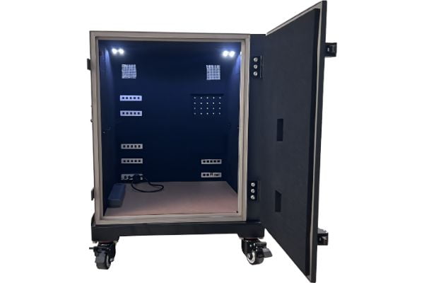 LBX6500 Shielded test enclosure for rf electronics