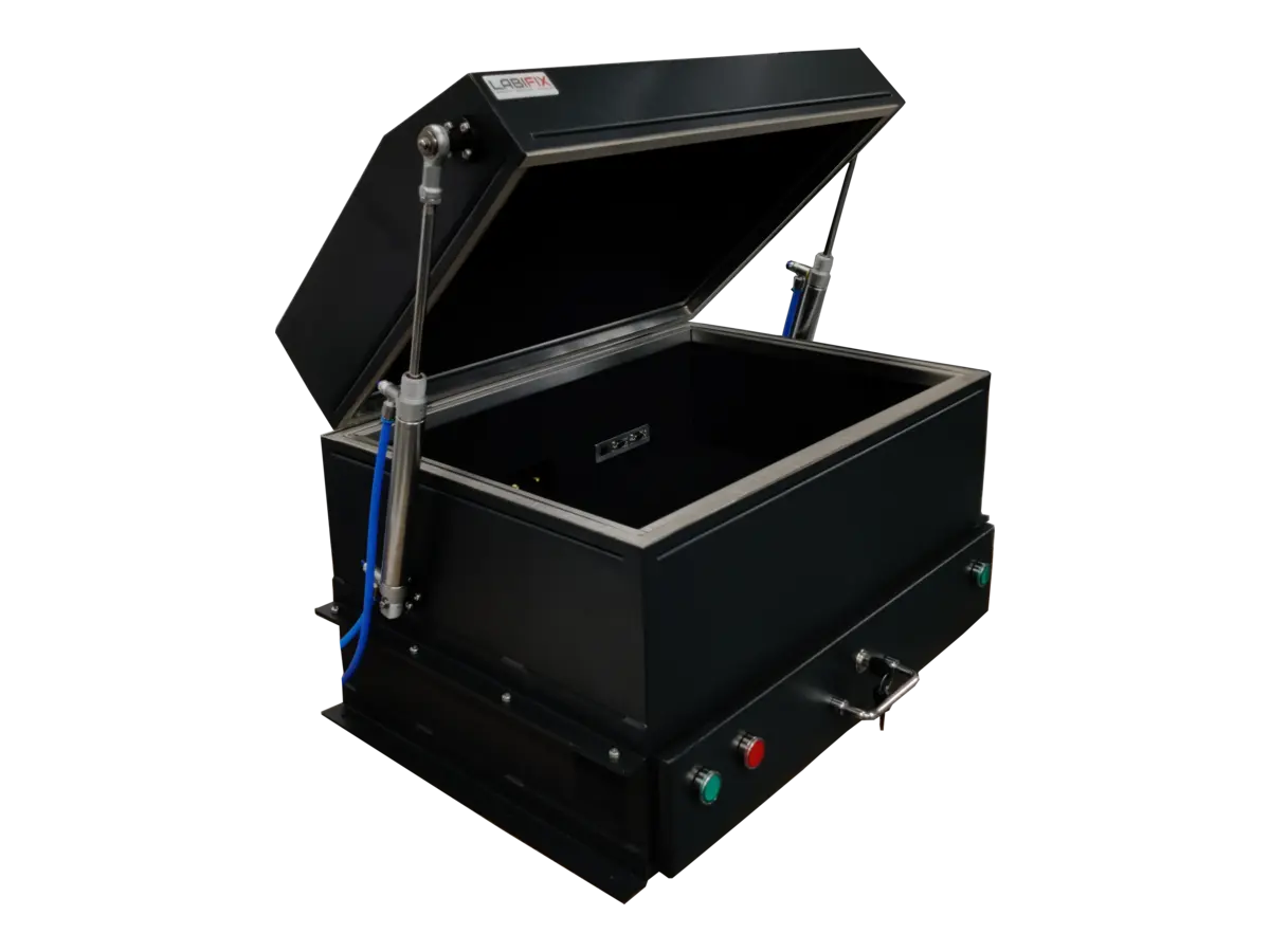 shielded-test-enclosure-LBX3080-front-right-view